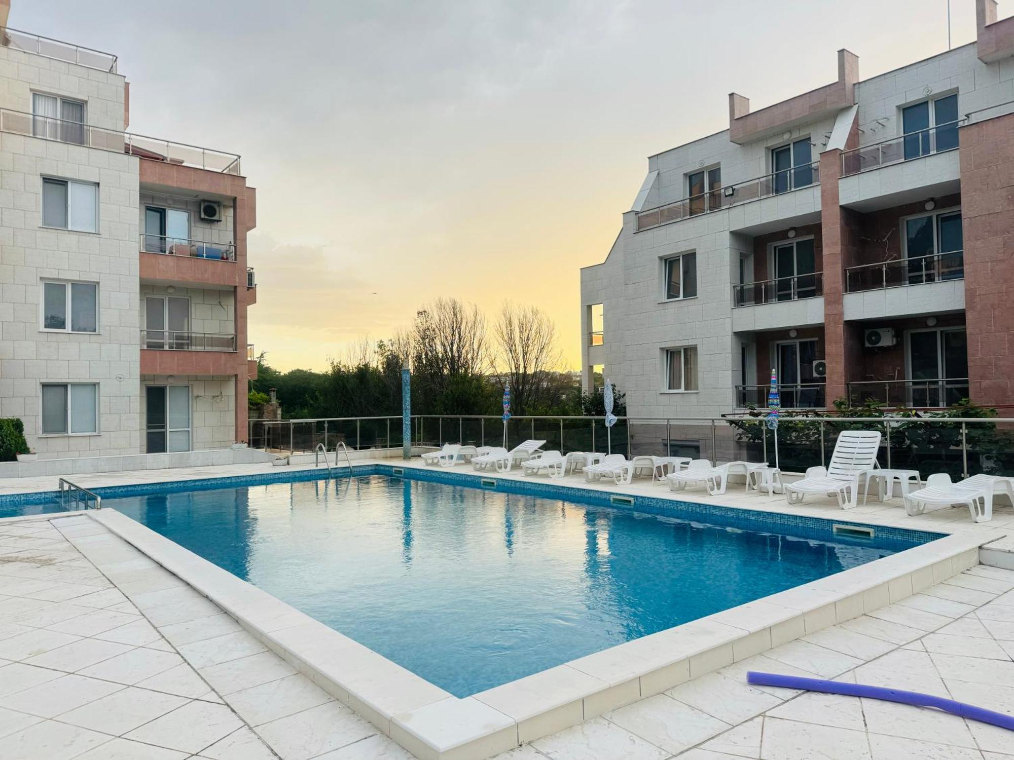 Apartamento Kiwi Gardens Byala  Exterior foto